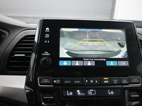 Used 2021 Honda Odyssey Touring image 21