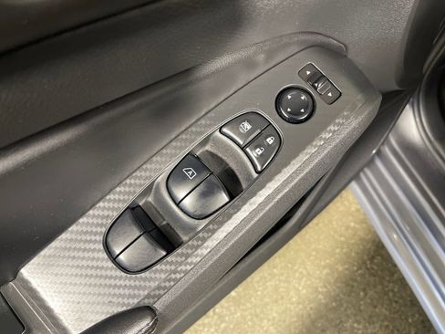 Used 2024 Nissan Altima 2.5 SV image 18