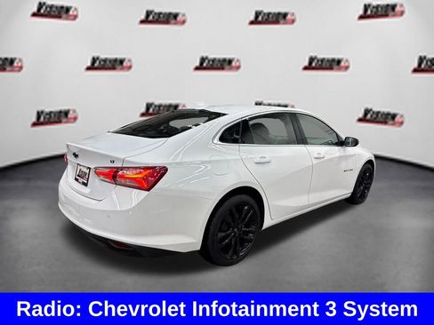 Used 2025 Chevrolet Malibu LT w/ Sport Edition FWD image 5