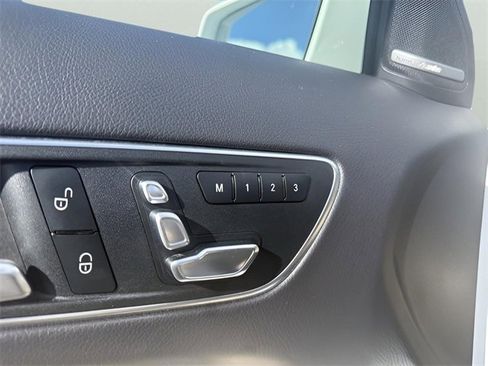 Used 2020 Mercedes-Benz GLA 250 GLA 250 image 12