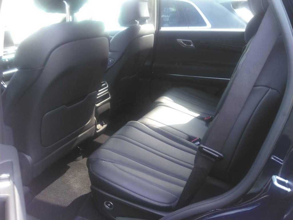 Used 2026 Genesis GV80 2.5T AWD/4WD image 11