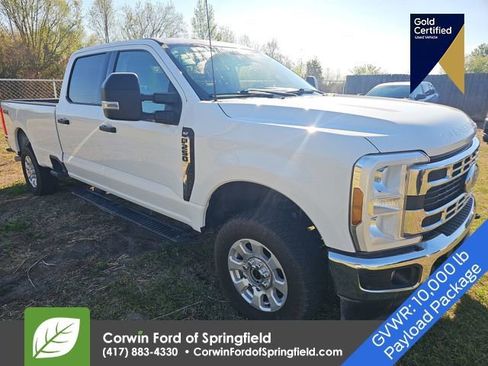 Used 2024 Ford F250 XLT image 2
