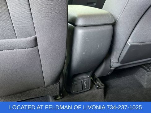 Used 2022 Chevrolet TrailBlazer LT w/ Convenience Package FWD image 20