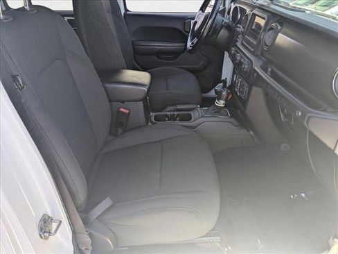 Used 2020 Jeep Wrangler Unlimited Sport image 20