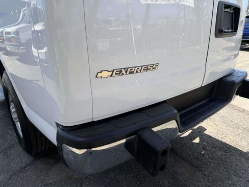 Certified 2024 Chevrolet Express 2500 w/ Driver Convenience Package RWD image 12