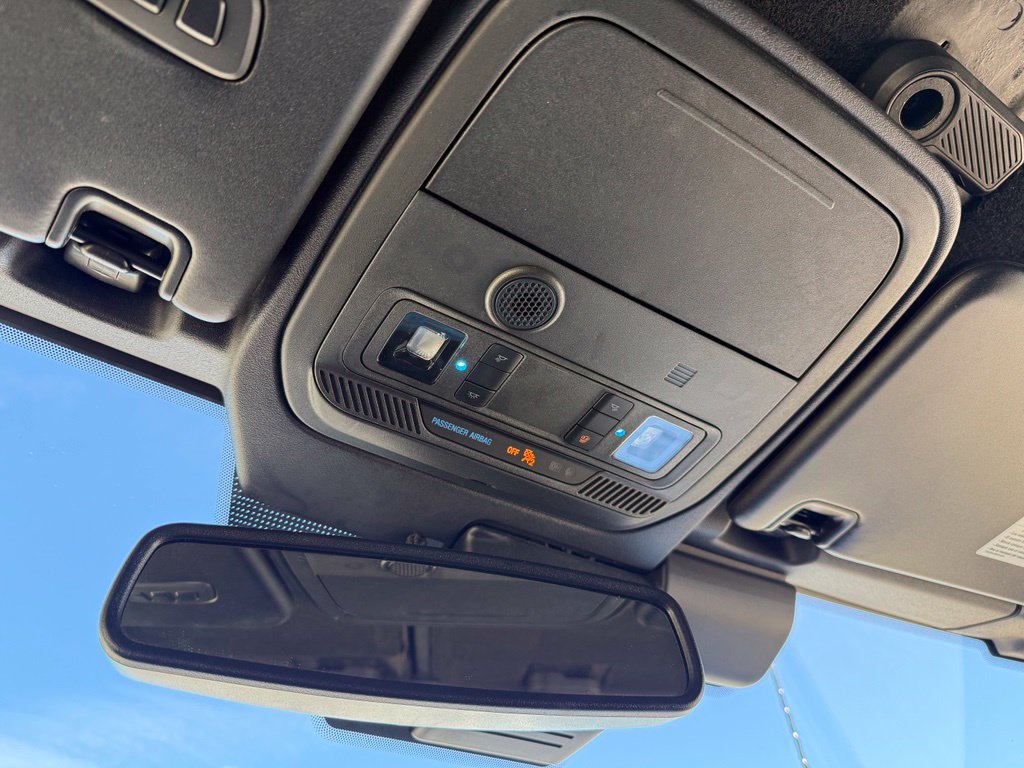 Used 2025 Ford Bronco Outer Banks AWD/4WD image 11