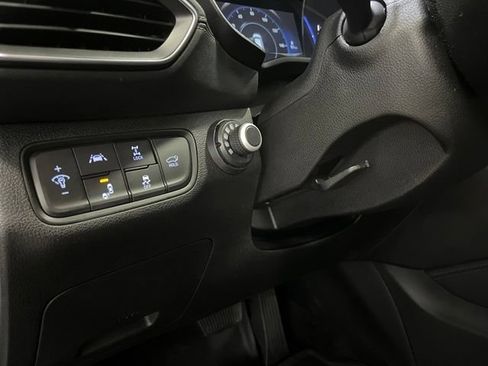 Used 2019 Hyundai Santa Fe AWD image 16