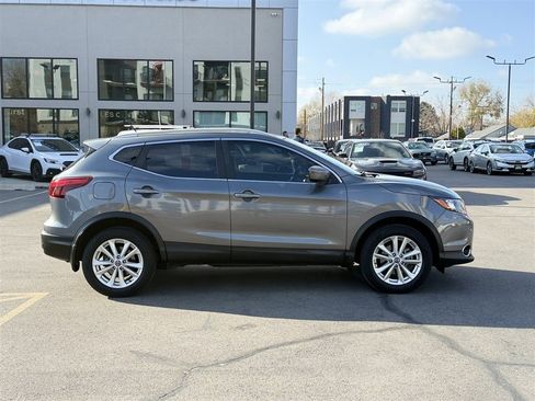 Used 2019 Nissan Rogue Sport SV w/ All-Weather Package image 8