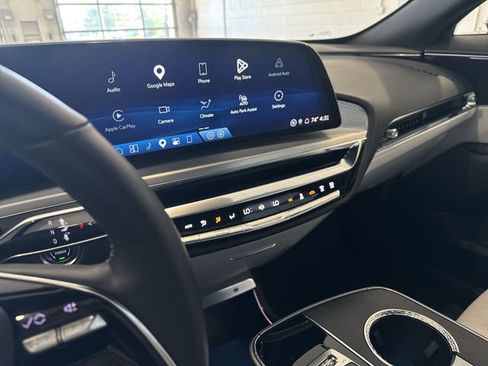 Certified 2024 Cadillac Lyriq Sport AWD/4WD image 17