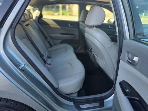 Used 2017 Kia Optima EX w/ Technology Package image 32