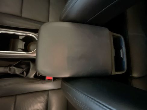 Used 2019 Toyota Tacoma TRD Off-Road AWD/4WD image 21