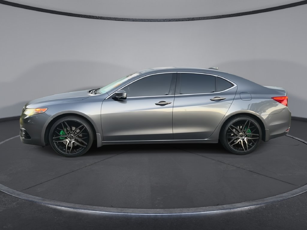 Used 2017 Acura TLX w/ Technology Package FWD image 5