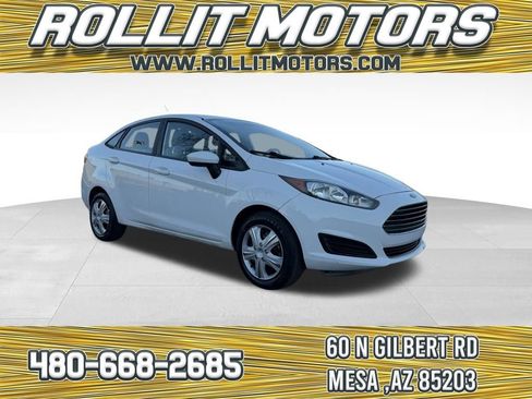 Used 2016 Ford Fiesta S image 1
