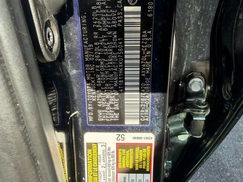 Used 2019 Toyota Camry SE FWD image 13