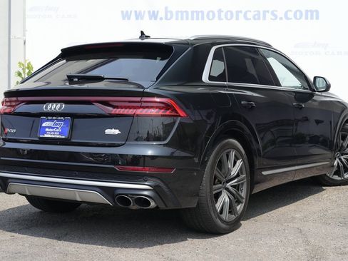 Used 2022 Audi SQ8 Prestige w/ Prestige Package image 3