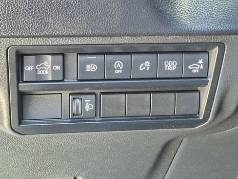 Used 2022 Toyota Tundra SR5 w/ TRD Sport Package AWD/4WD image 8