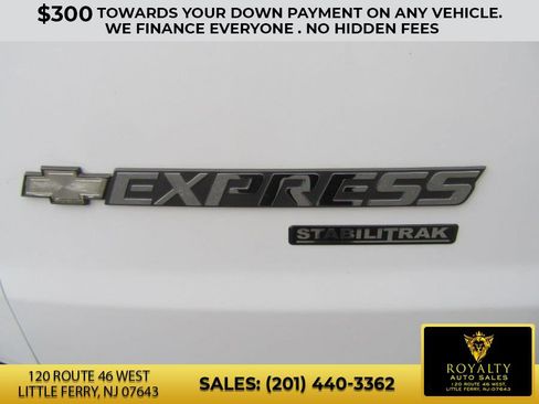 Used 2015 Chevrolet Express 2500 LS image 23