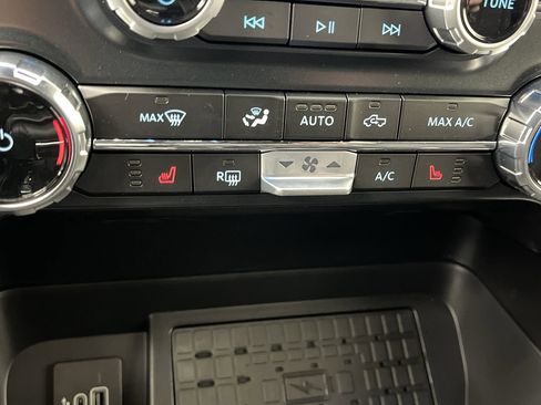 New 2025 Ford F150 XLT w/ Equipment Group 302A MID image 21