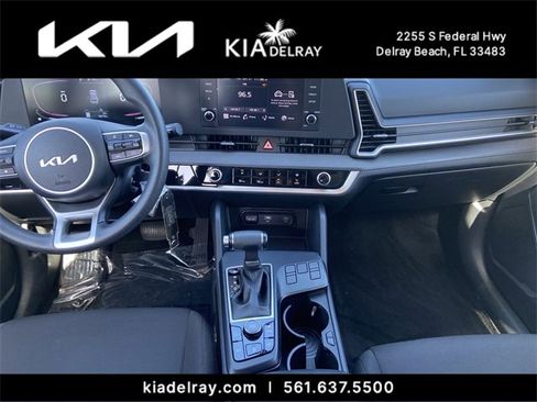 Certified 2024 Kia Sportage LX image 12
