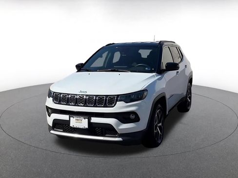 Used 2025 Jeep Compass Limited AWD/4WD image 7