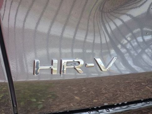 Used 2024 Honda HR-V EX-L image 17