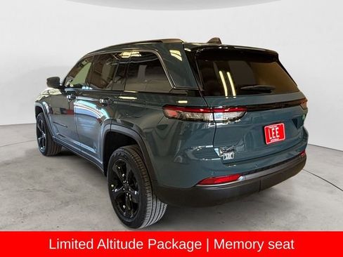 New 2026 Jeep Grand Cherokee Limited w/ Limited Altitude Package AWD/4WD image 3