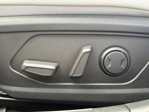 New 2026 Hyundai Elantra Limited image 50