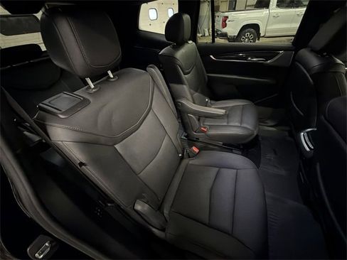 Certified 2024 Cadillac XT6 Sport w/ LPO, Red Accent Package image 29