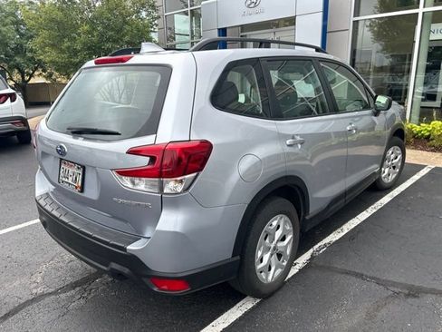 Used 2020 Subaru Forester w/ Popular Package #1 AWD/4WD image 5