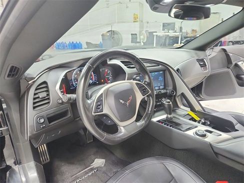Used 2017 Chevrolet Corvette Stingray Coupe w/ Battery Protection Package image 18