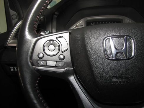 Used 2023 Honda Odyssey Sport image 5