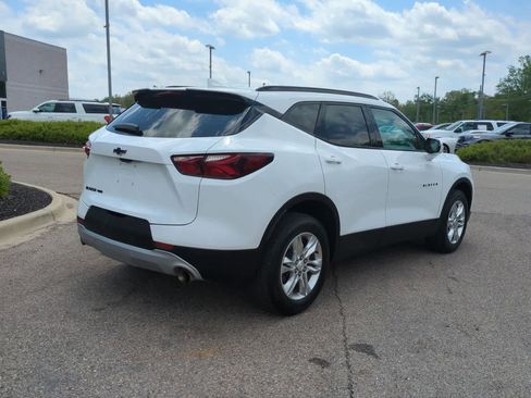 Used 2022 Chevrolet Blazer LT w/ Sound & Technology Package AWD/4WD image 8