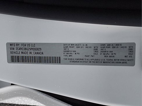 New 2027 Chrysler Pacifica Select AWD/4WD image 15