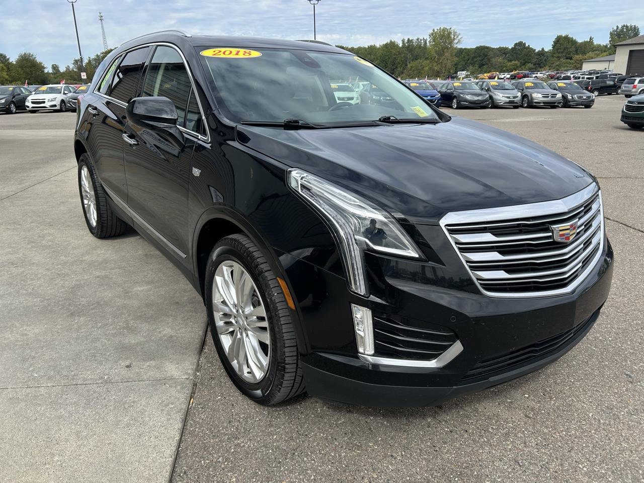 Used 2018 Cadillac XT5 Premium Luxury AWD/4WD image 3
