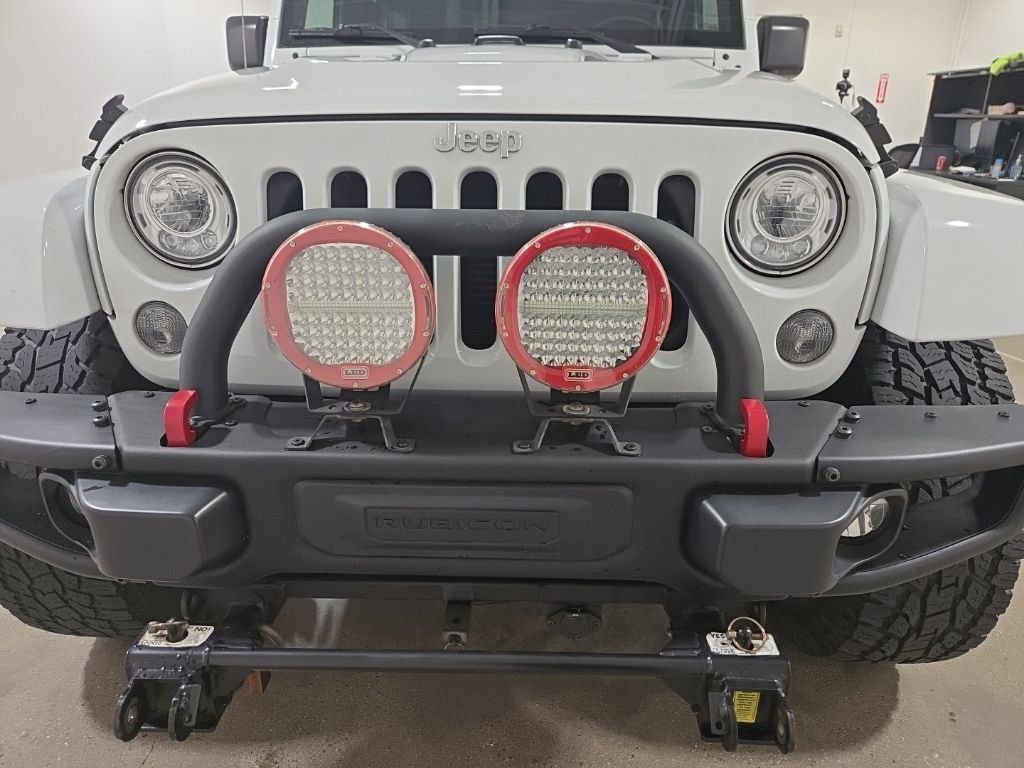 Used 2017 Jeep Wrangler Unlimited Rubicon AWD/4WD image 12