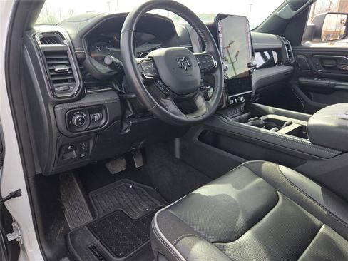 Used 2025 RAM 1500 Limited image 27