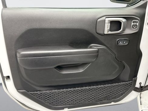 Used 2021 Jeep Wrangler Unlimited Sport image 9