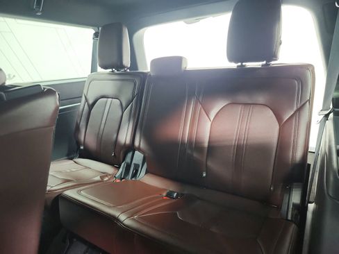 Used 2024 Ford Expedition Max Limited RWD image 41