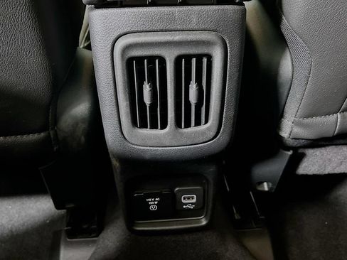 Used 2019 Jeep Compass Trailhawk w/ Cold Weather Group AWD/4WD image 14
