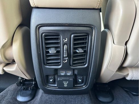 Used 2018 Dodge Durango GT w/ Technology Group image 39