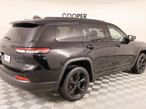 Used 2023 Jeep Grand Cherokee L Laredo image 21