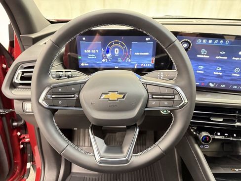 New 2026 Chevrolet Traverse LT image 29