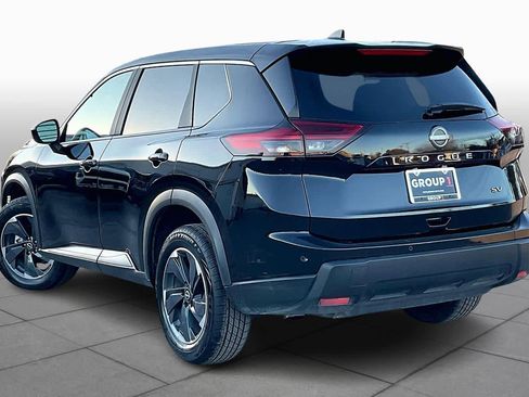 Used 2024 Nissan Rogue SV image 12