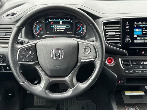 Certified 2022 Honda Pilot TrailSport image 16
