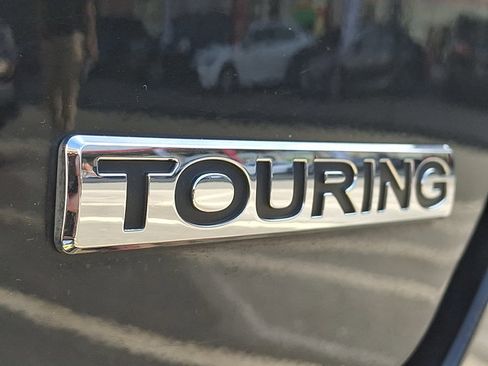 Used 2023 Honda Pilot Touring image 36