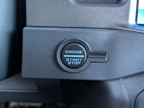 New 2025 Ford Bronco Big Bend image 12