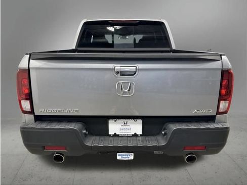 Certified 2023 Honda Ridgeline RTL image 5