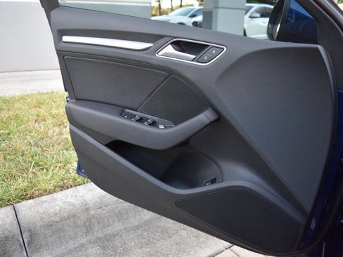 Used 2016 Audi A3 e-tron Premium image 70