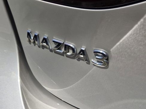 Used 2024 MAZDA MAZDA3 s image 11