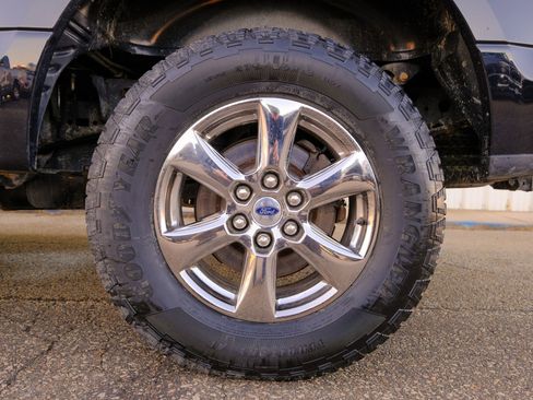 Used 2020 Ford F150 XLT w/ XTR Package image 38